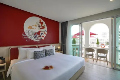 Chambre double Deluxe avec balcon — Hotel Midtown Ratsada